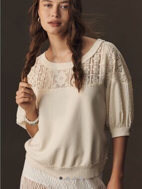🌸Fun springtime Anthropologie Pilcro mixed fabric Pullover Top